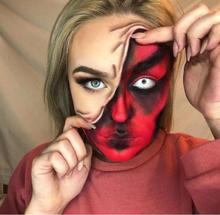  Its October! Get your Halloween Contact Lenses NOW!